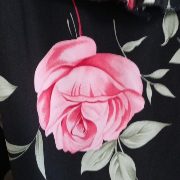 Dress - Picture 3 of 3